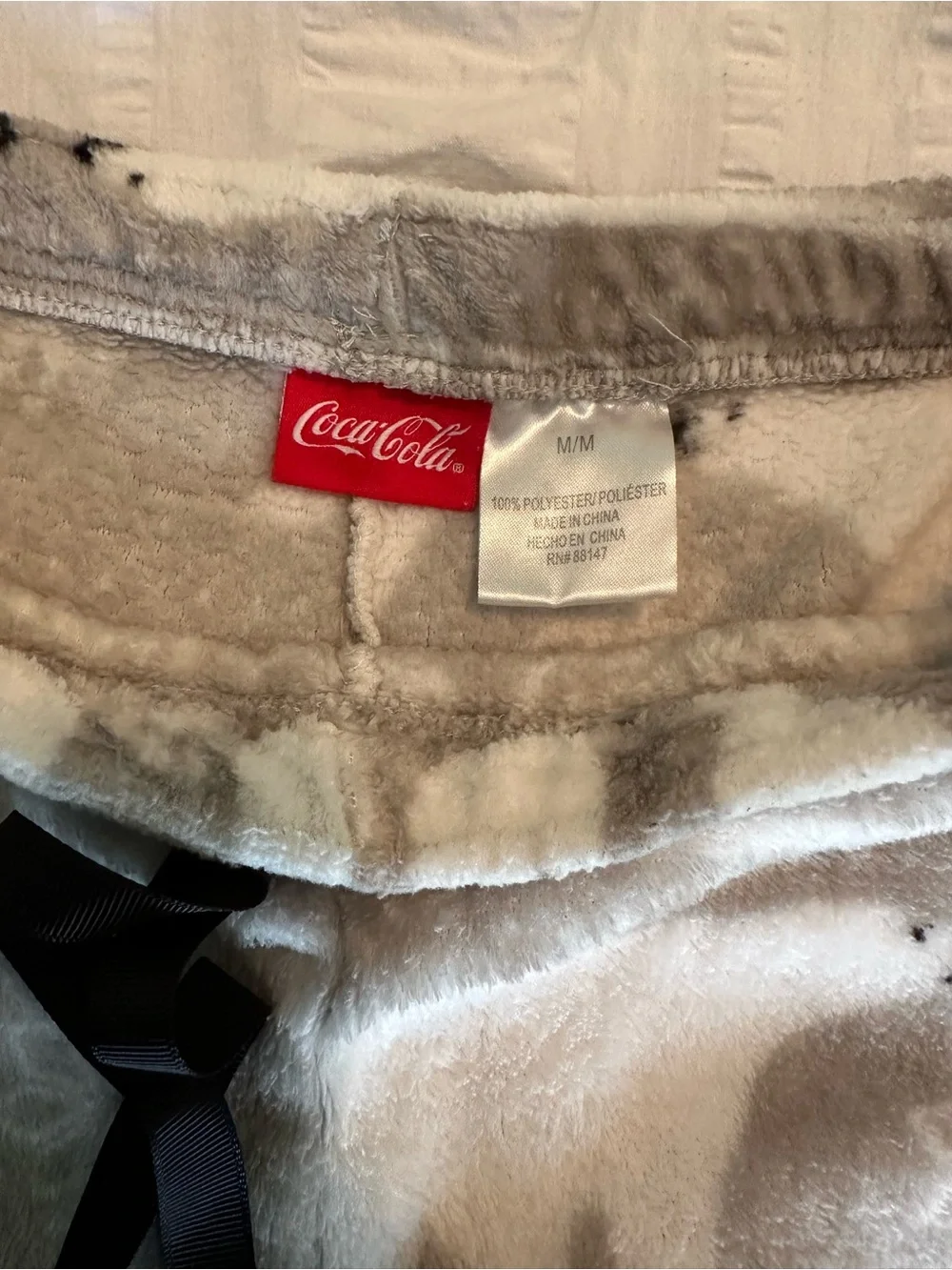 Coca Cola Polar Bear Print Fleece Lounge Shorts - Gray and White